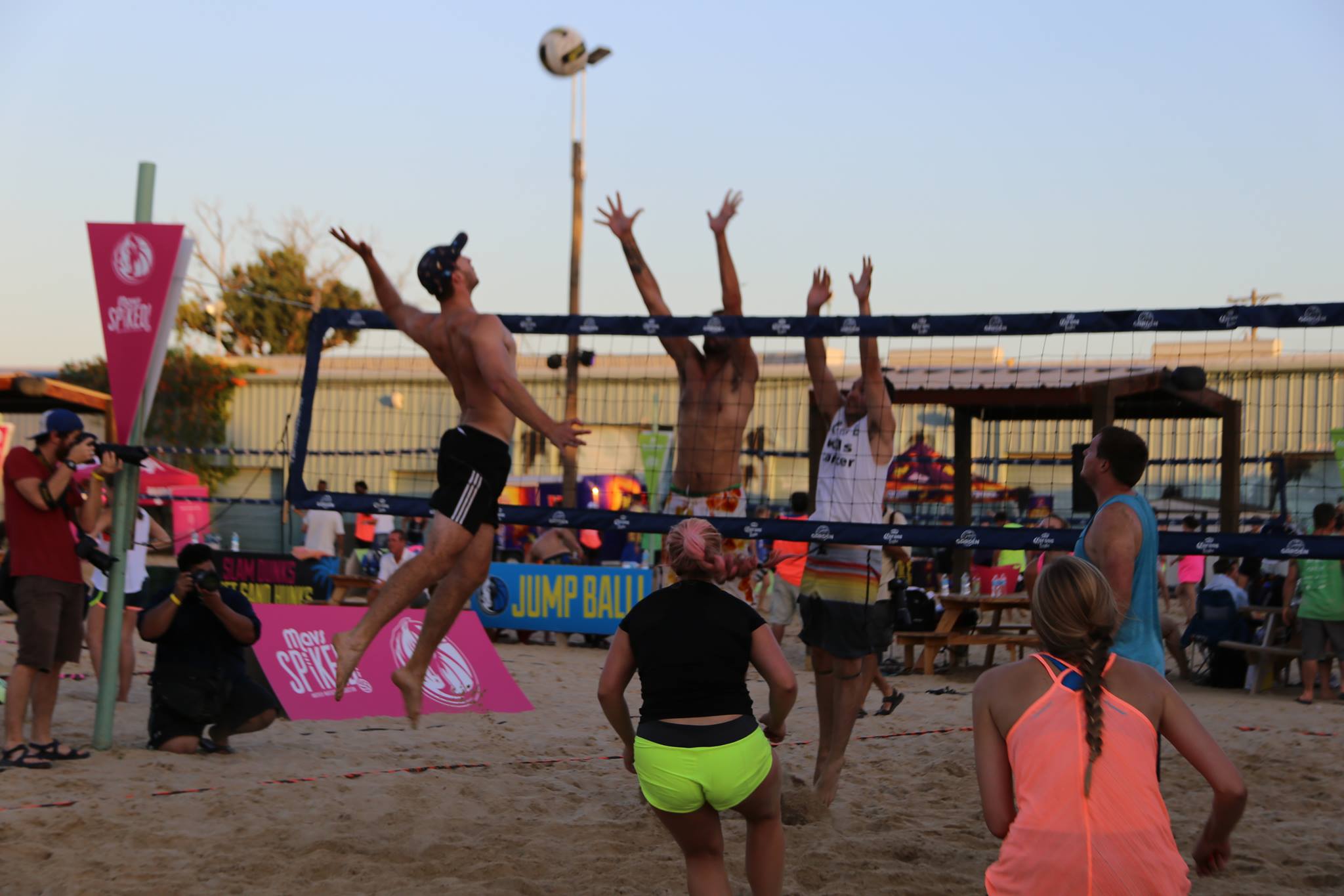 Loading, please wait